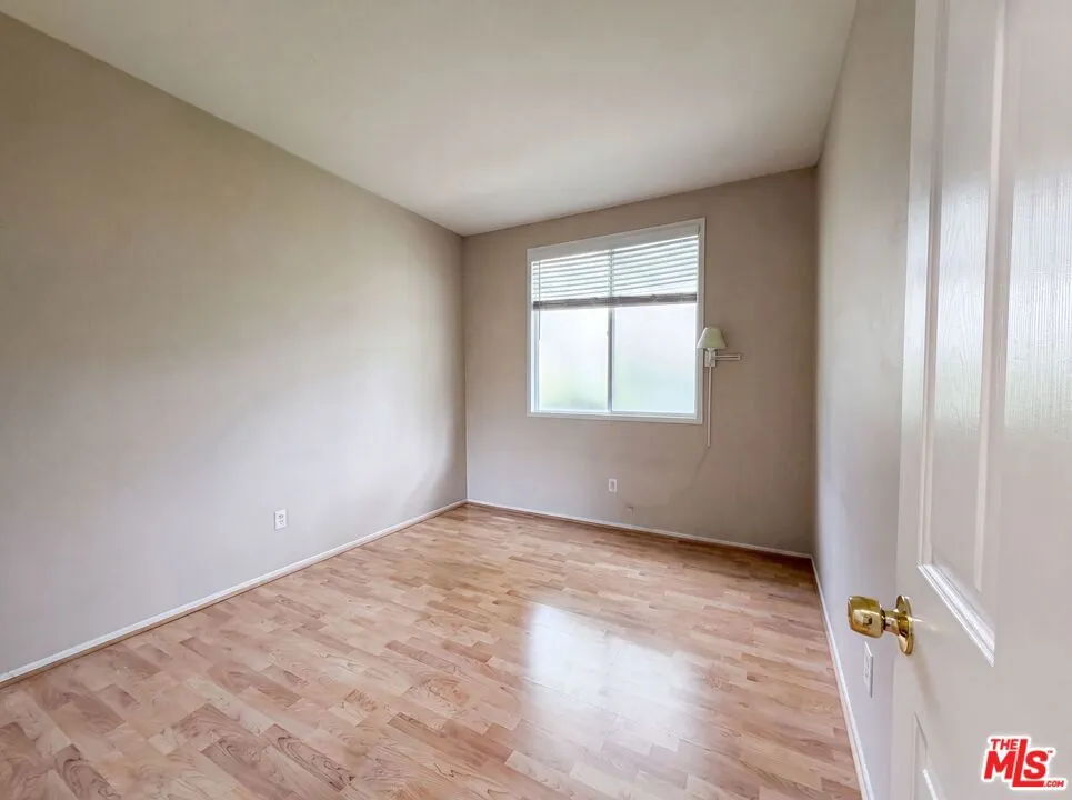 23608 Ashwood Place Valencia, CA 91354