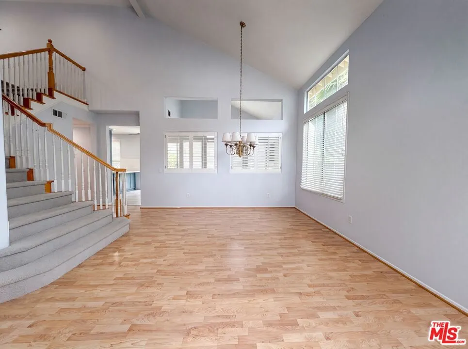 23608 Ashwood Place Valencia, CA 91354