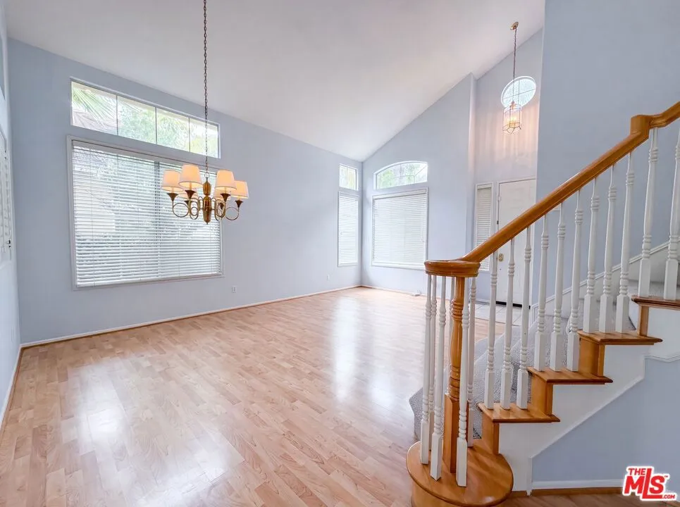 23608 Ashwood Place Valencia, CA 91354