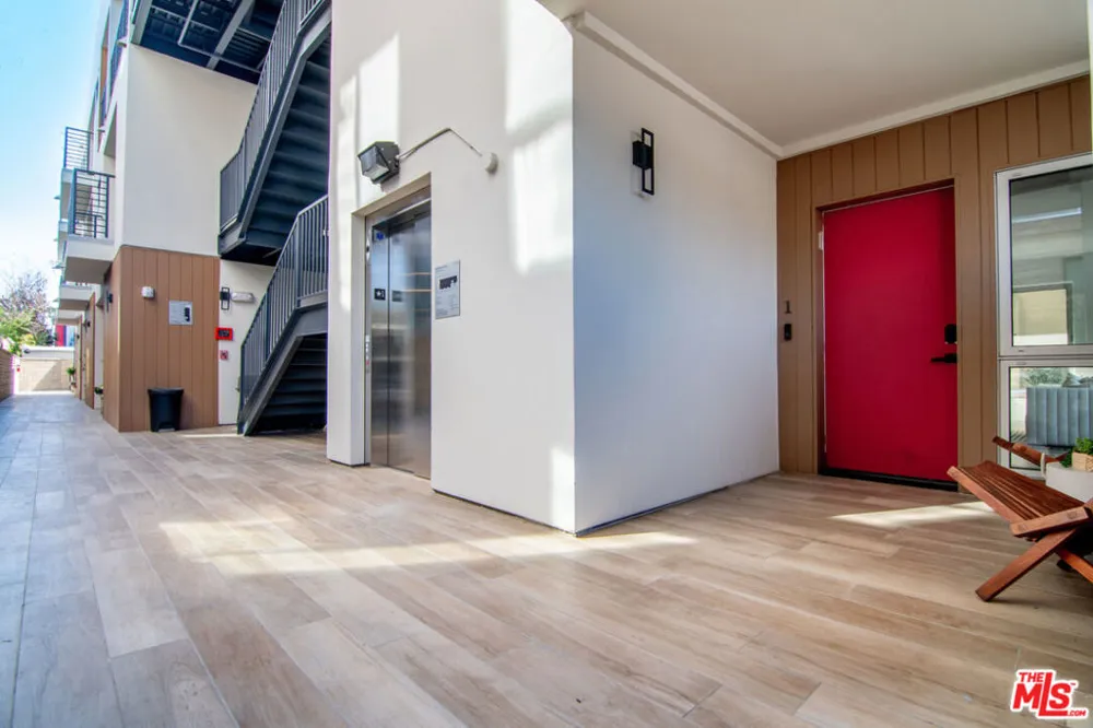1236 Fairfax Avenue #3 West Hollywood, CA 90046