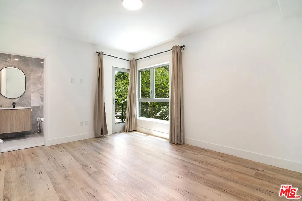1236 Fairfax Avenue #3 West Hollywood, CA 90046
