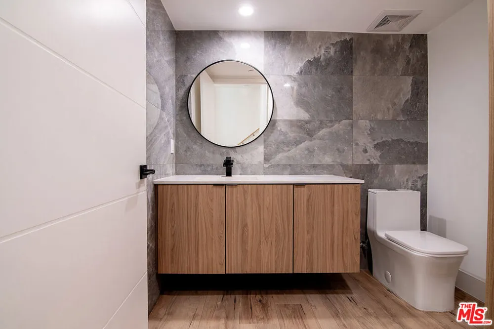 1236 Fairfax Avenue #3 West Hollywood, CA 90046