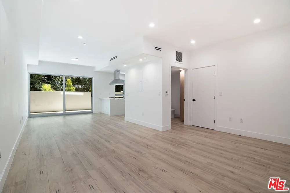 1236 Fairfax Avenue #3 West Hollywood, CA 90046