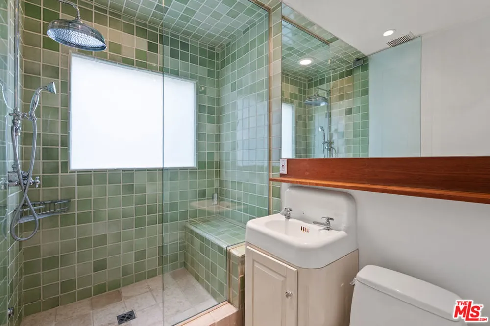 6311 Heather Drive Los Angeles, CA 90068