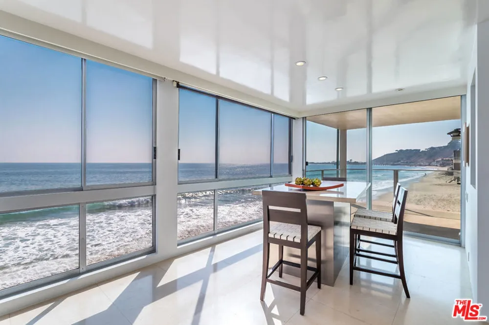 22548 Pacific Coast Highway #111 Malibu, CA 90265