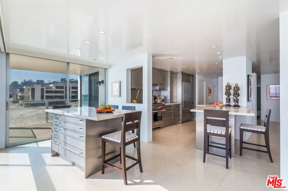 22548 Pacific Coast Highway #111 Malibu, CA 90265