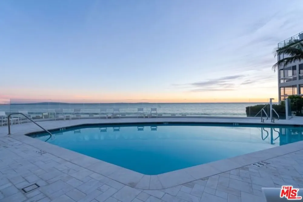 22548 Pacific Coast Highway #111 Malibu, CA 90265
