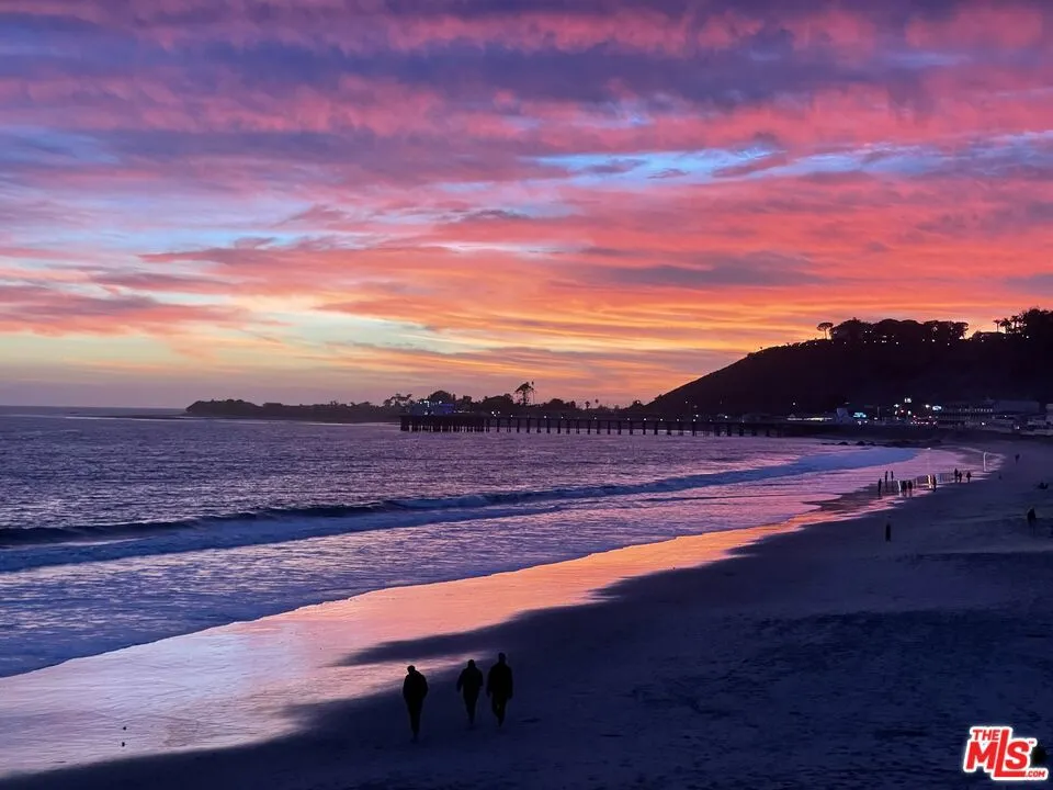 22548 Pacific Coast Highway #111 Malibu, CA 90265