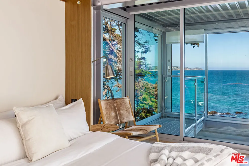 6525 Point Lechuza Drive Malibu, CA 90265