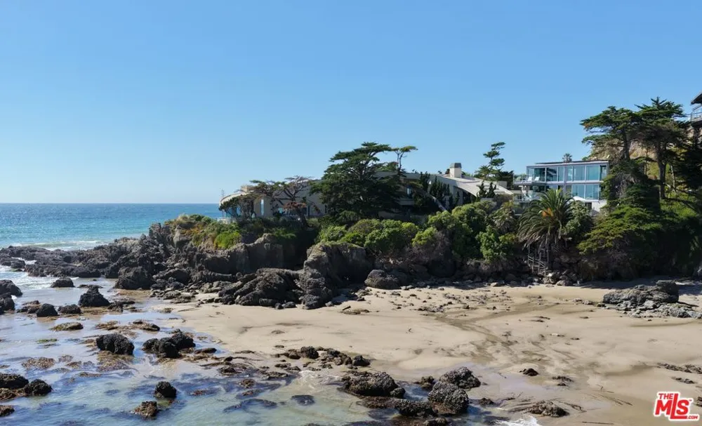 6525 Point Lechuza Drive Malibu, CA 90265