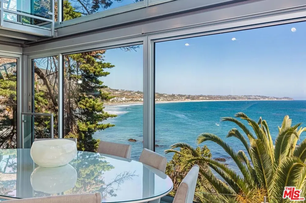 6525 Point Lechuza Drive Malibu, CA 90265