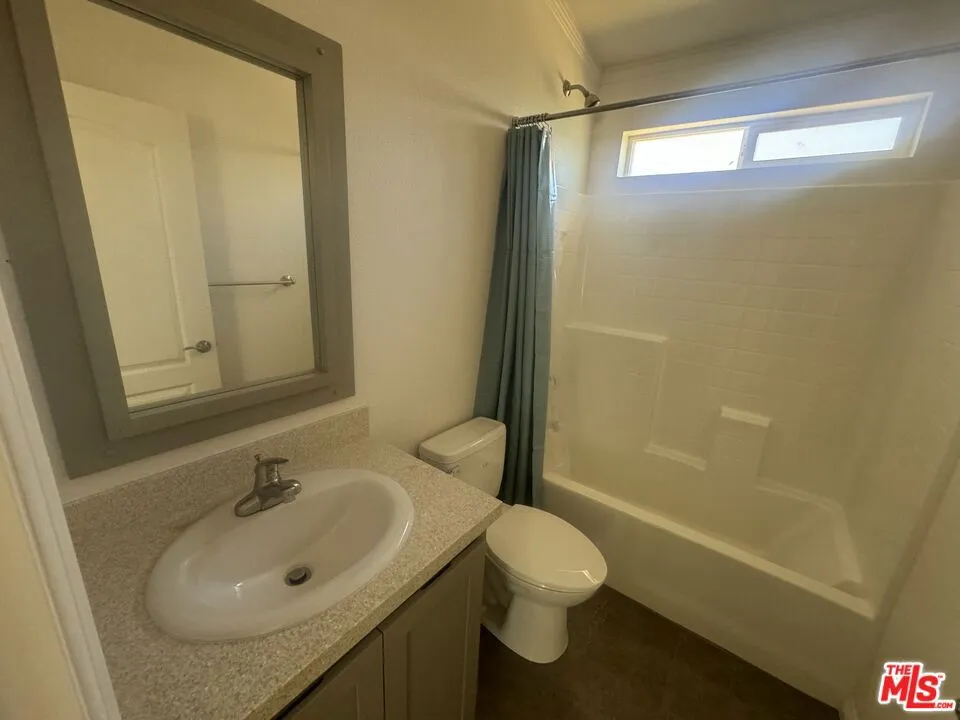 1336 La Crescenta Drive #2 Big Bear City, CA 92314