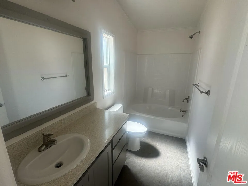 1336 La Crescenta Drive #2 Big Bear City, CA 92314