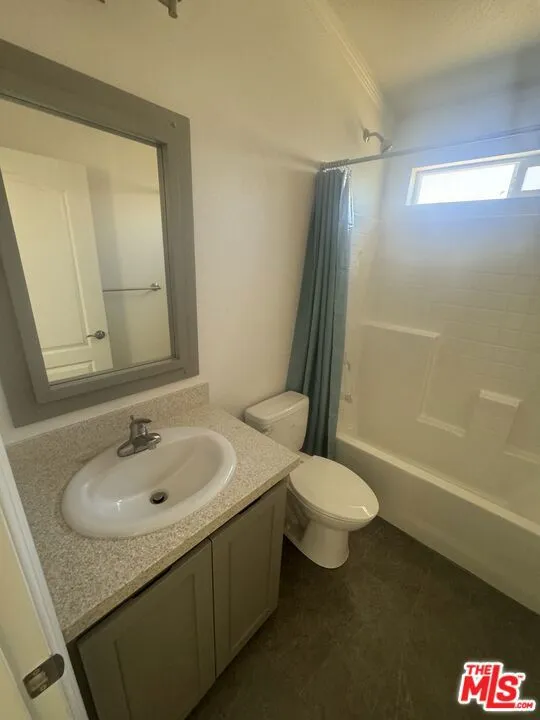 1336 La Crescenta Drive #2 Big Bear City, CA 92314