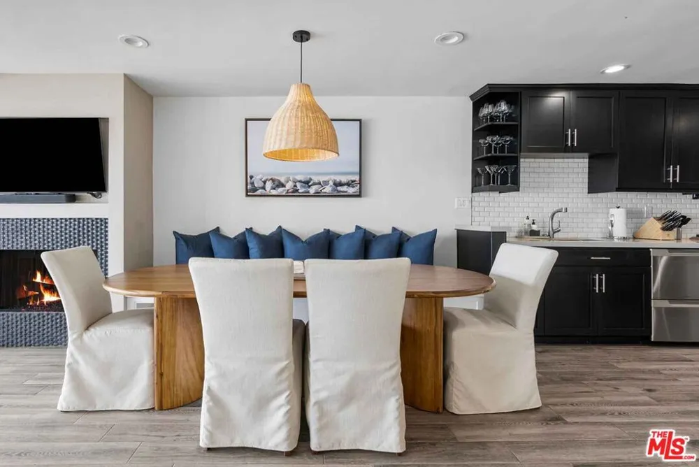 20460 Pacific Coast #2 Malibu, CA 90265