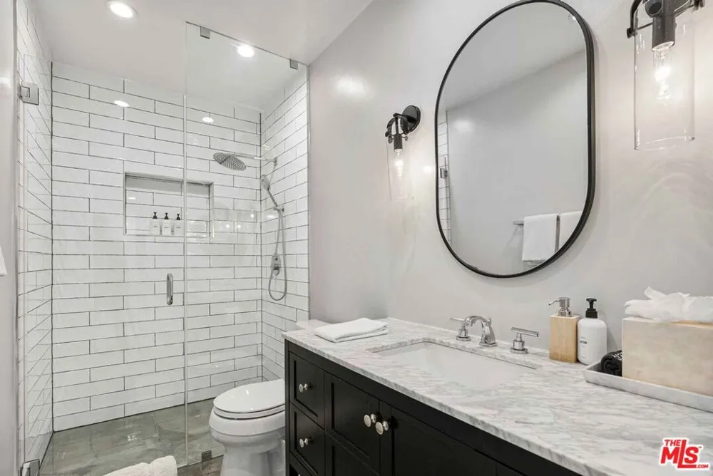 20460 Pacific Coast #2 Malibu, CA 90265