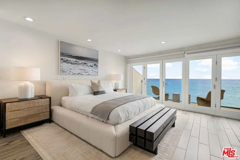 20460 Pacific Coast #2 Malibu, CA 90265