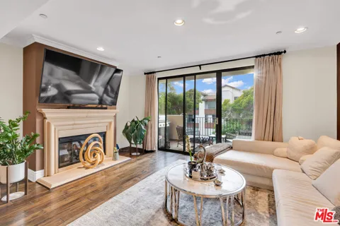 1530 Camden Avenue #304