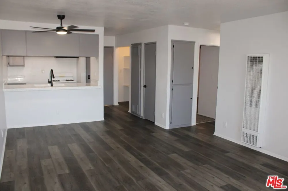 16515 S New Hampshire Avenue #17 Gardena, CA 90247