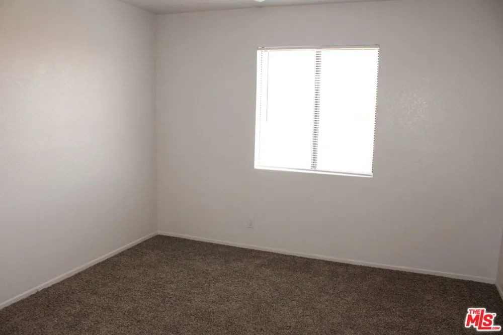 16515 S New Hampshire Avenue #17 Gardena, CA 90247