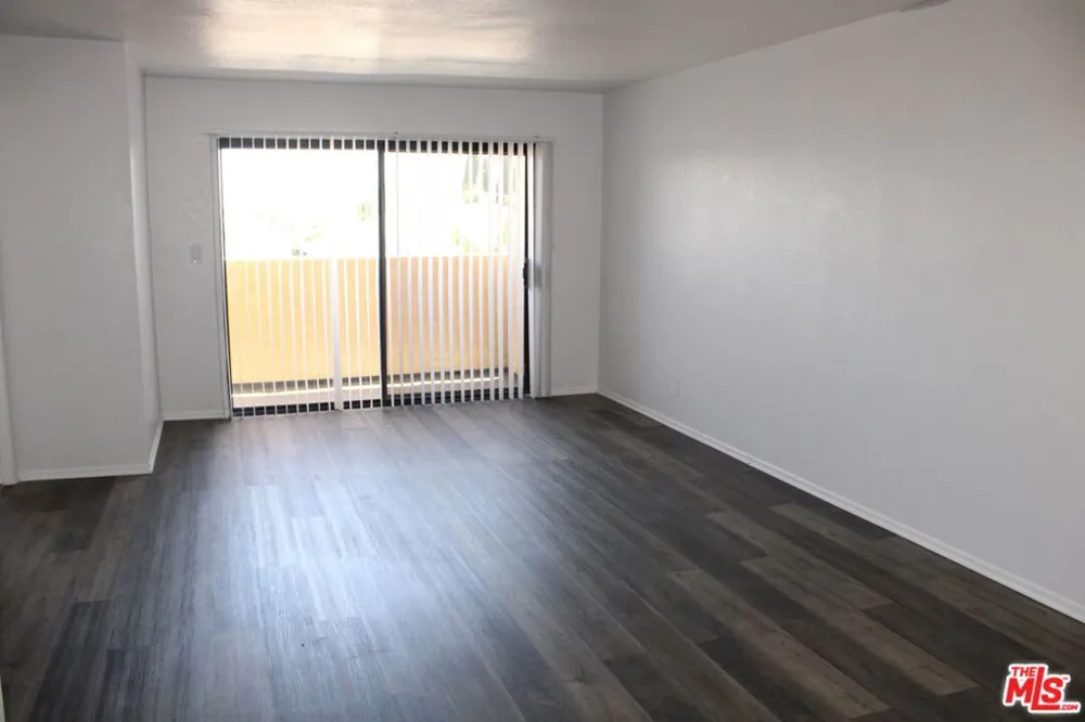 16515 S New Hampshire Avenue #17 Gardena, CA 90247
