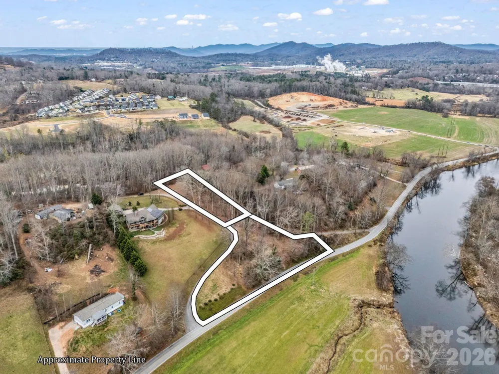 660 & 9999 Glenn Bridge Road Arden, NC 28704