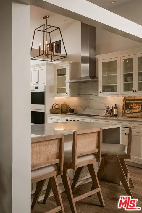 135 Pomar Lane Santa Barbara, CA 93108
