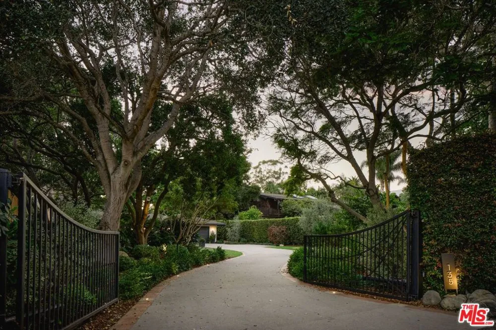135 Pomar Lane Santa Barbara, CA 93108