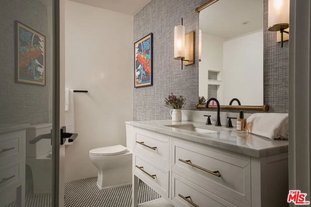135 Pomar Lane Santa Barbara, CA 93108