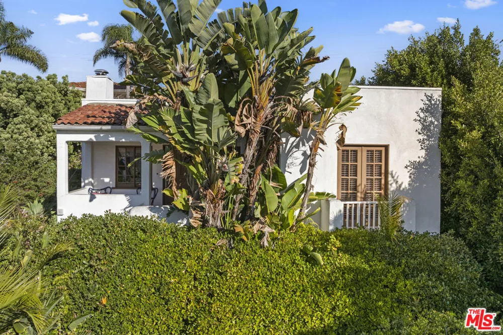 1914 Fairburn Avenue Los Angeles, CA 90025
