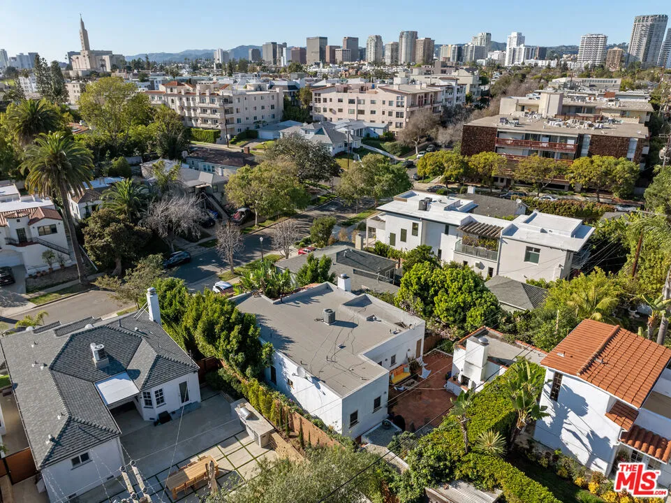 1914 Fairburn Avenue Los Angeles, CA 90025