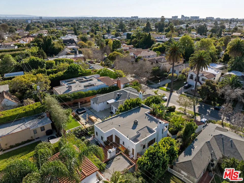 1914 Fairburn Avenue Los Angeles, CA 90025