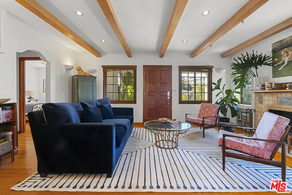 1914 Fairburn Avenue Los Angeles, CA 90025