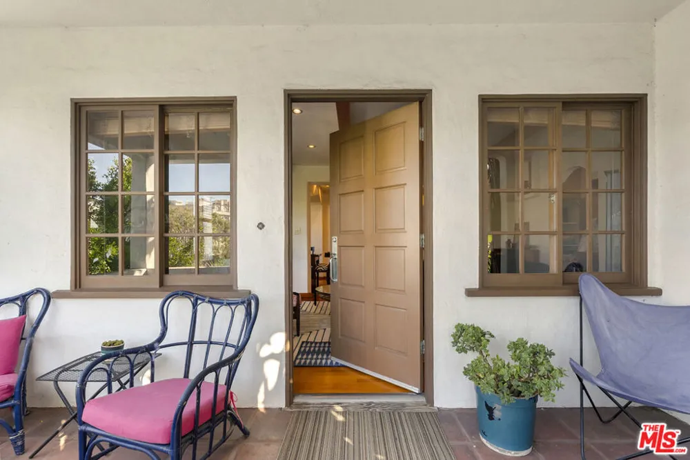 1914 Fairburn Avenue Los Angeles, CA 90025