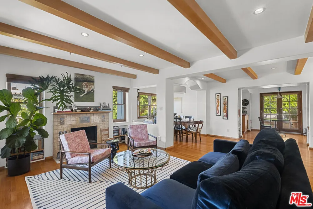 1914 Fairburn Avenue Los Angeles, CA 90025