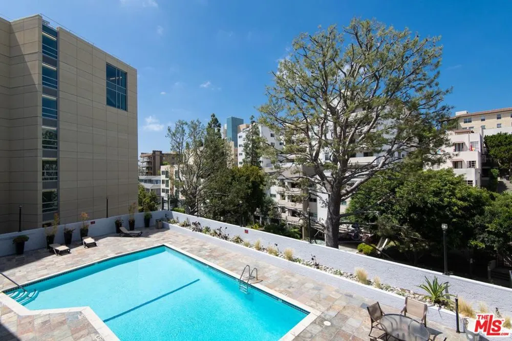 10982 Roebling Avenue #347 Los Angeles, CA 90024