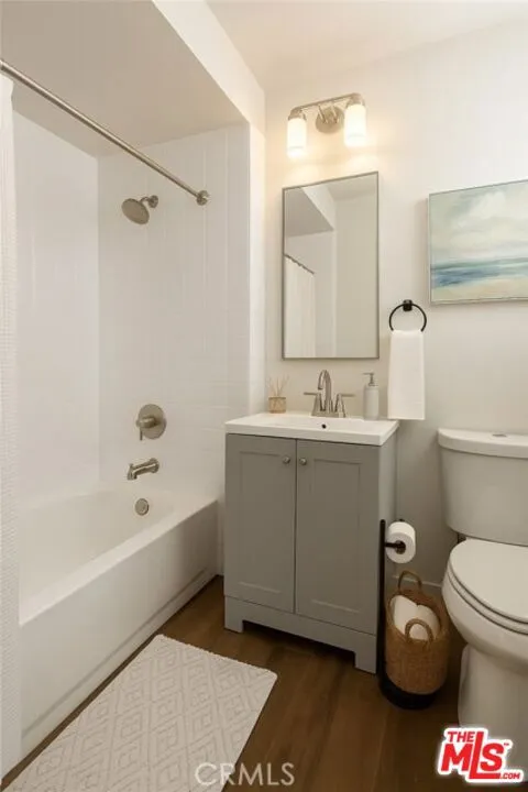 2629 San Marino Street Los Angeles, CA 90006