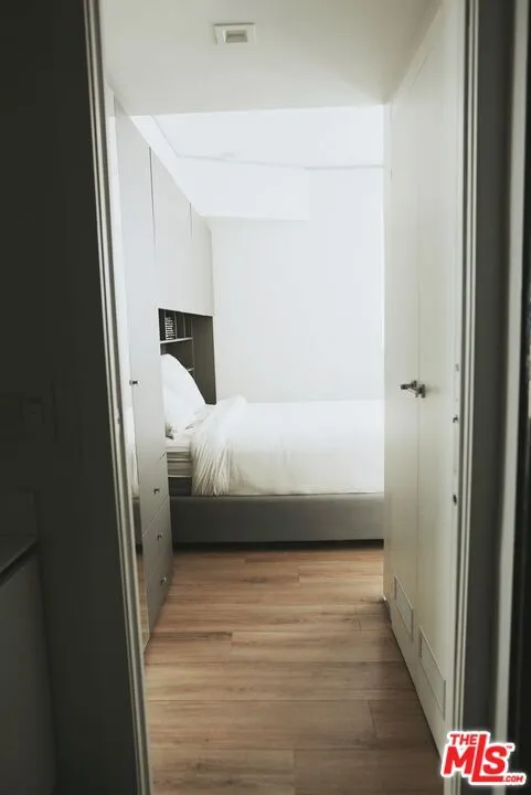 105 S Fairfax Avenue #305 Los Angeles, CA 90026