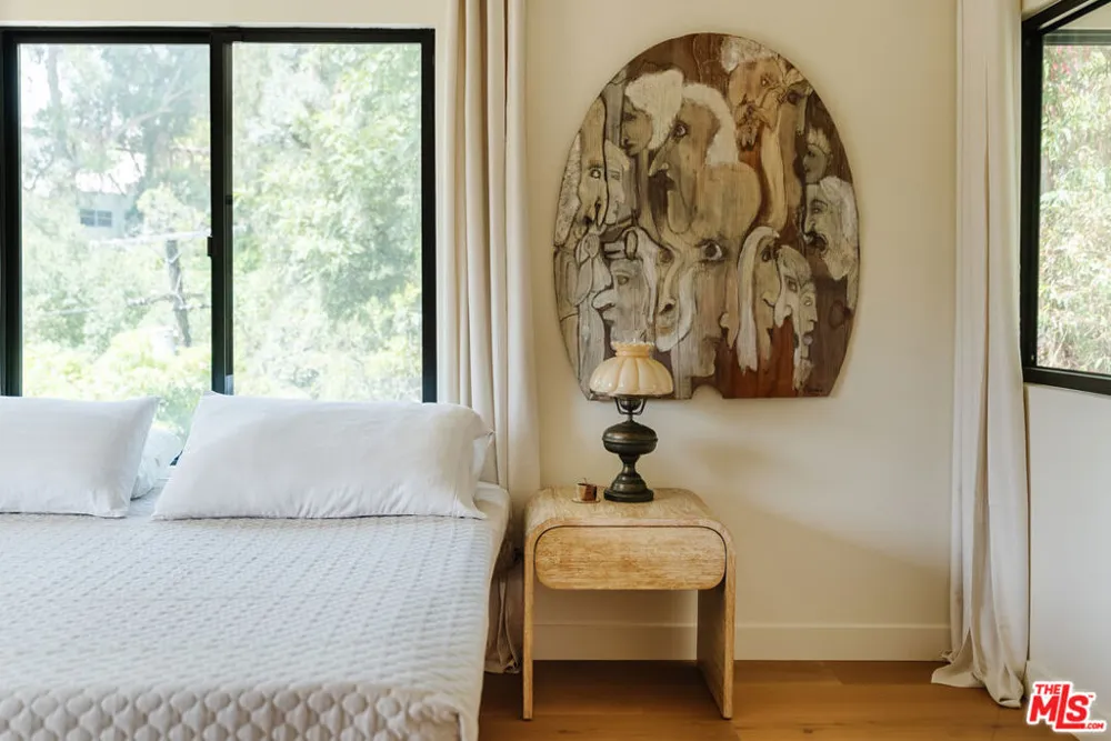 12220 Benmore Terrace Los Angeles, CA 90049