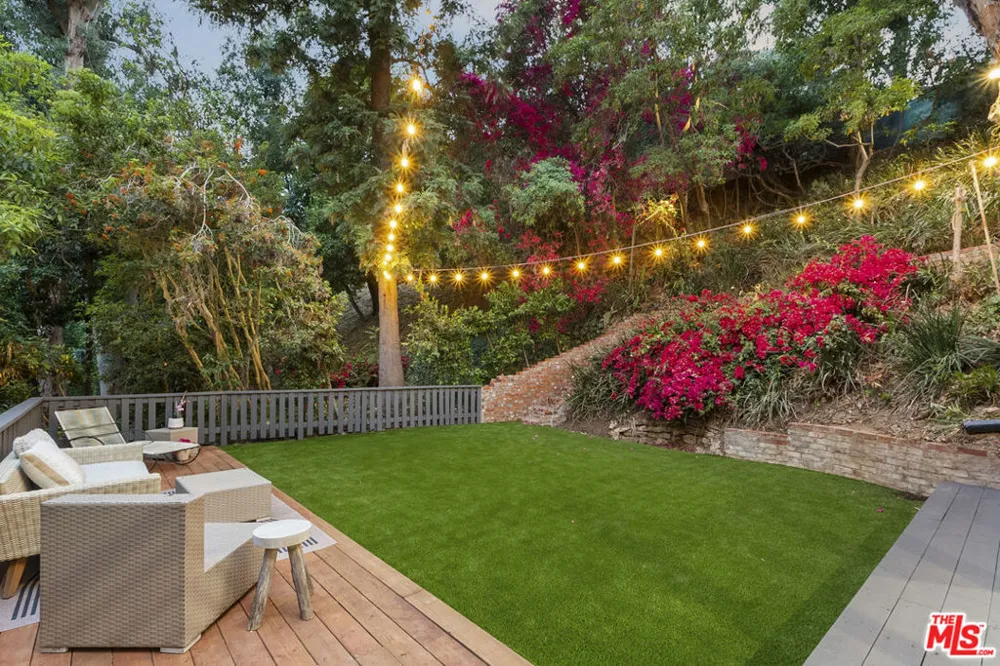12220 Benmore Terrace Los Angeles, CA 90049