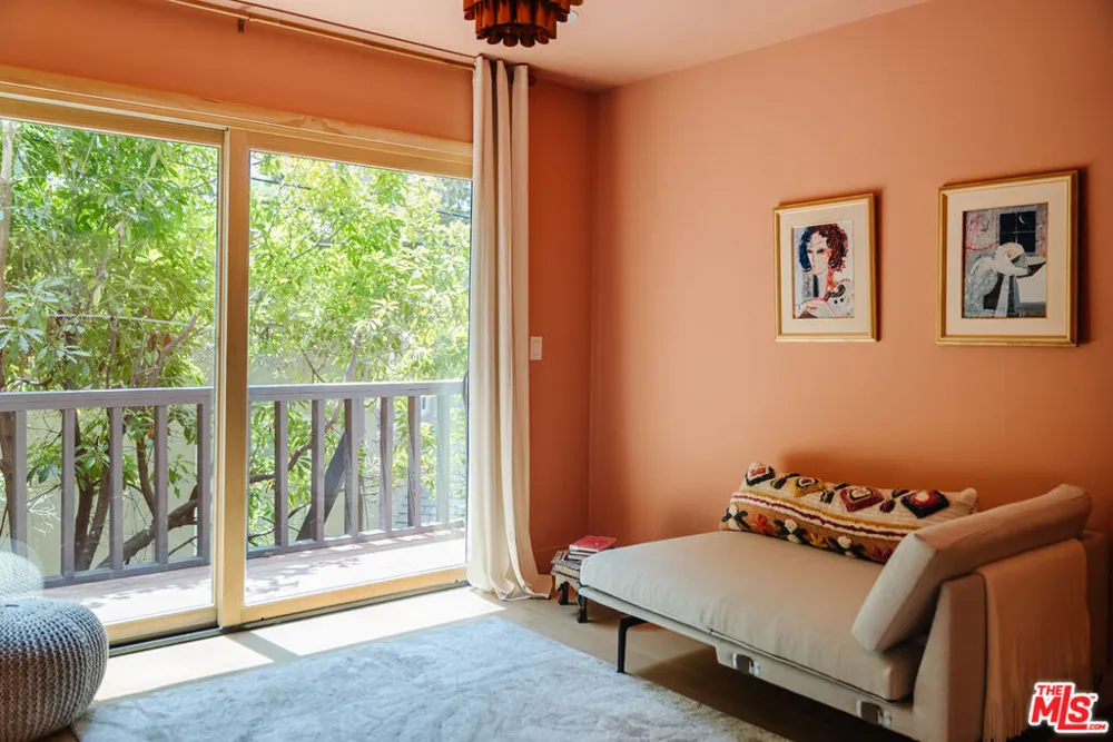 12220 Benmore Terrace Los Angeles, CA 90049