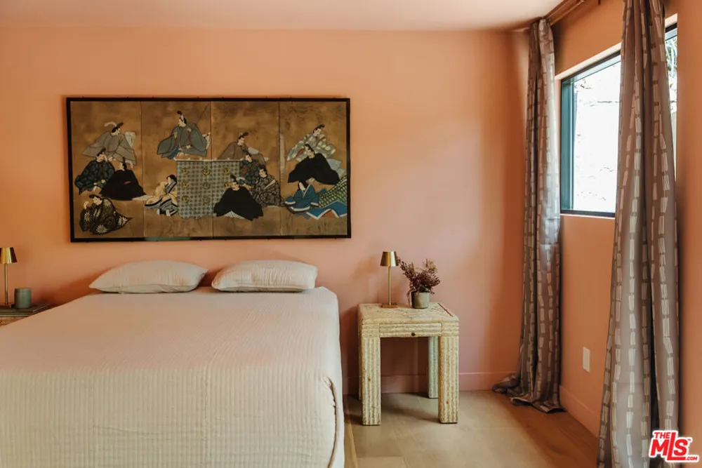 12220 Benmore Terrace Los Angeles, CA 90049