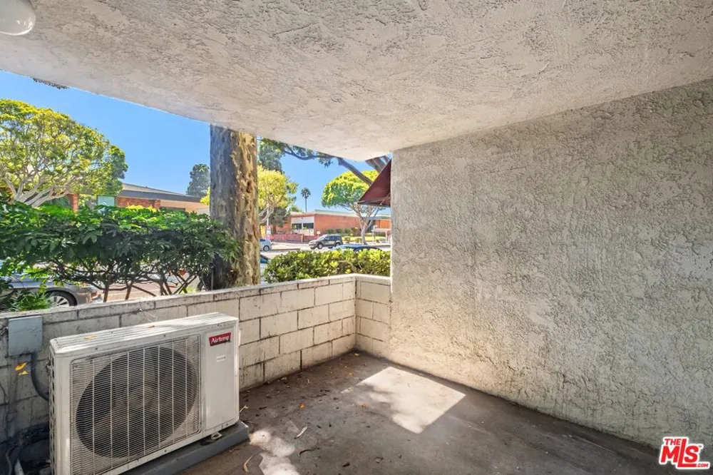 4900 Overland Avenue #157 Culver City, CA 90230