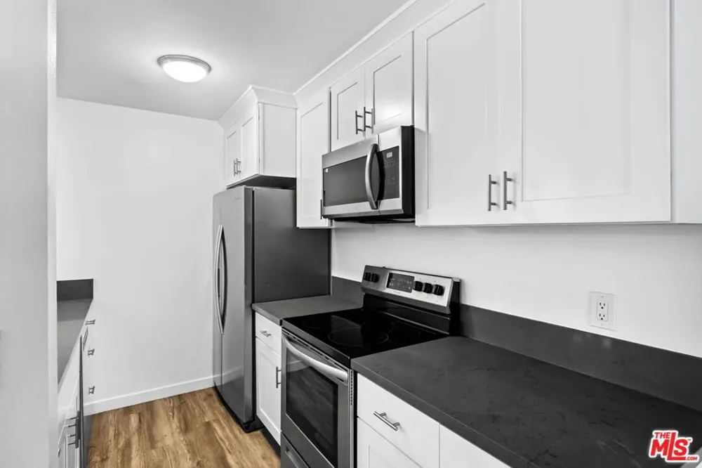 4900 Overland Avenue #157 Culver City, CA 90230