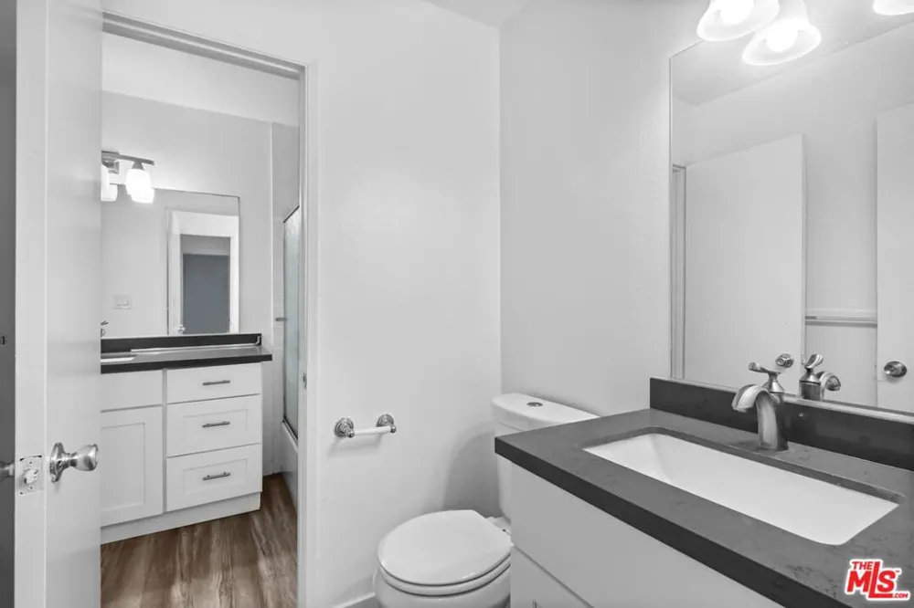 4900 Overland Avenue #157 Culver City, CA 90230