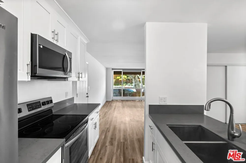4900 Overland Avenue #157 Culver City, CA 90230