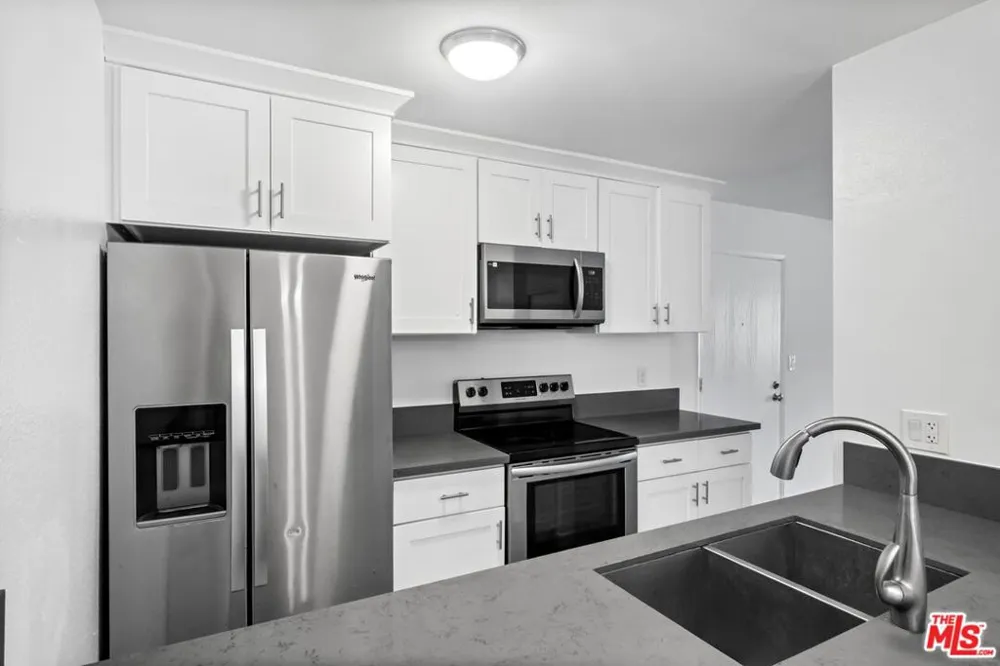 4900 Overland Avenue #157 Culver City, CA 90230