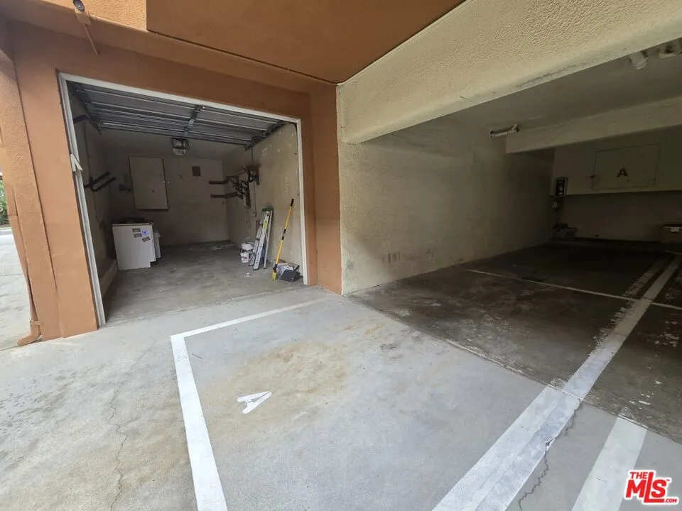 8358 Manitoba Street #5 Playa del Rey, CA 90293