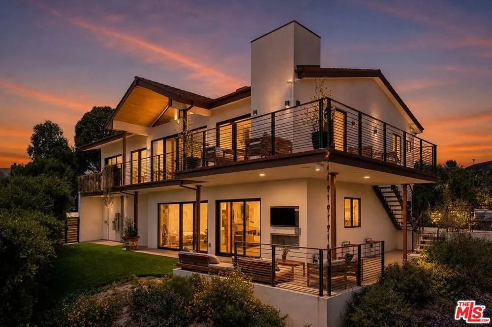 5904 Kanan Dume Road Malibu, CA 90265