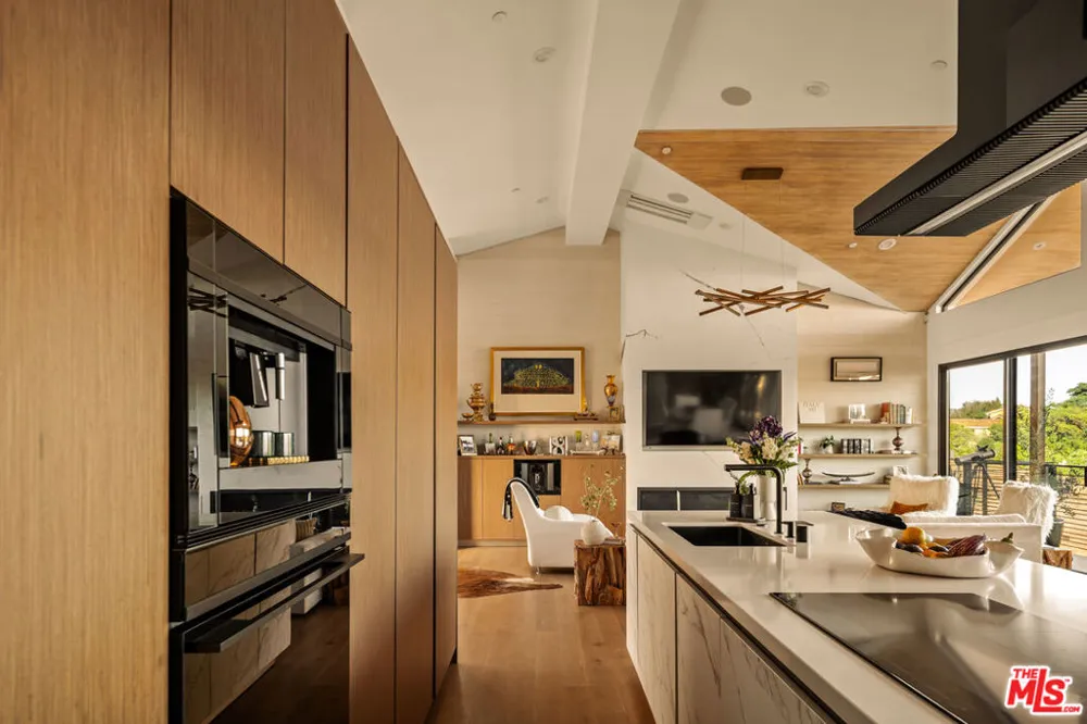 5904 Kanan Dume Road Malibu, CA 90265
